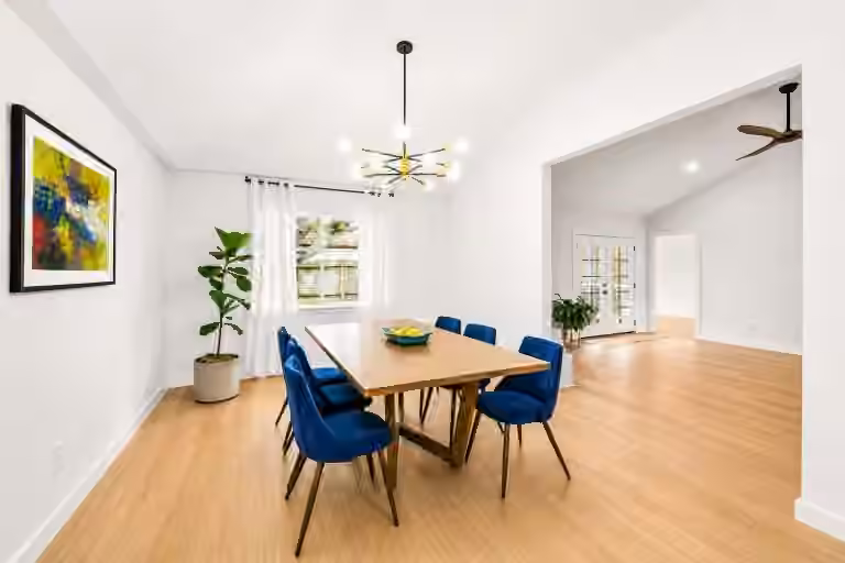 Photo 7 of 12018 Woolford Drive, Houston, TX