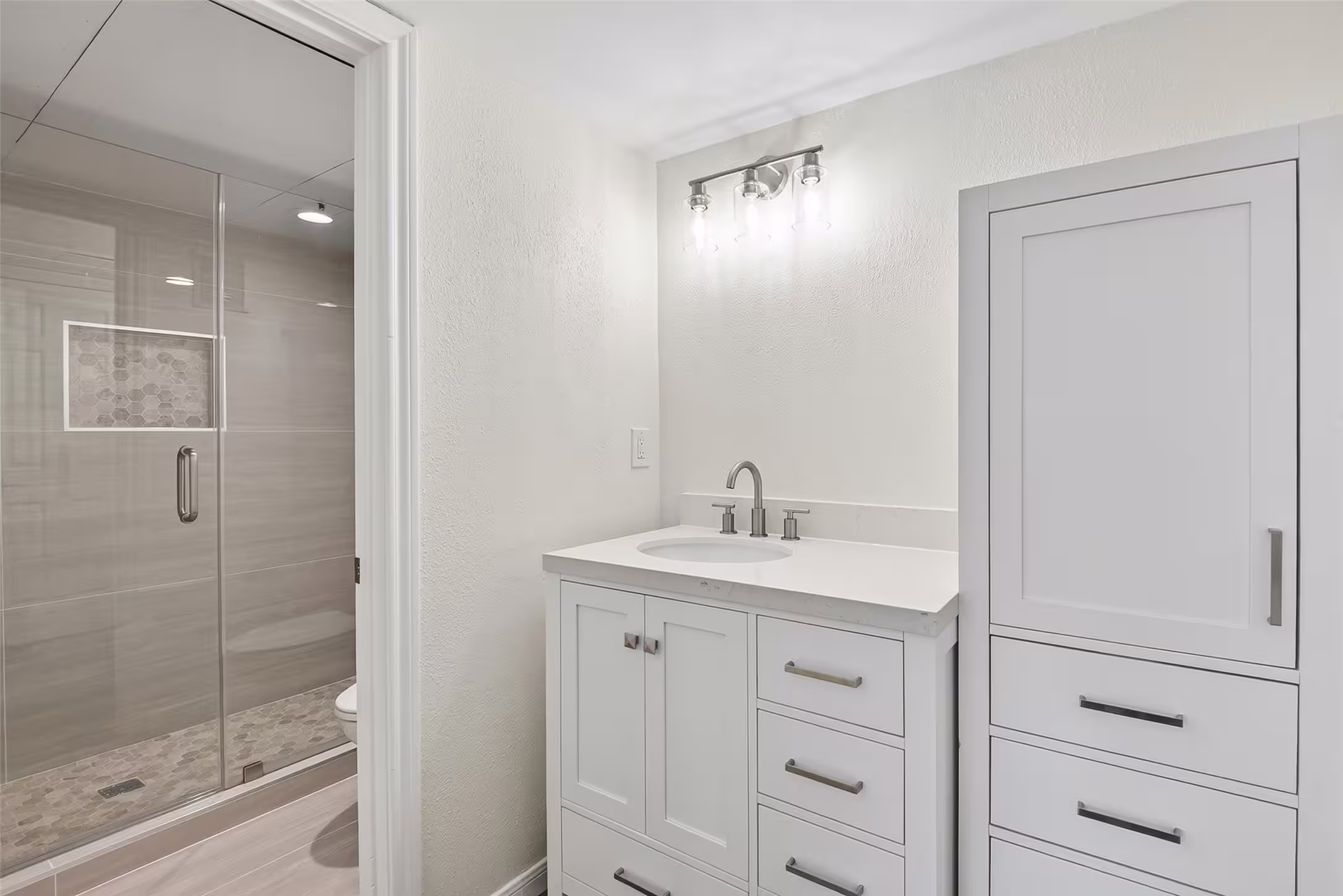 Photo 5 of 1311 Antoine Drive 159, Houston, TX