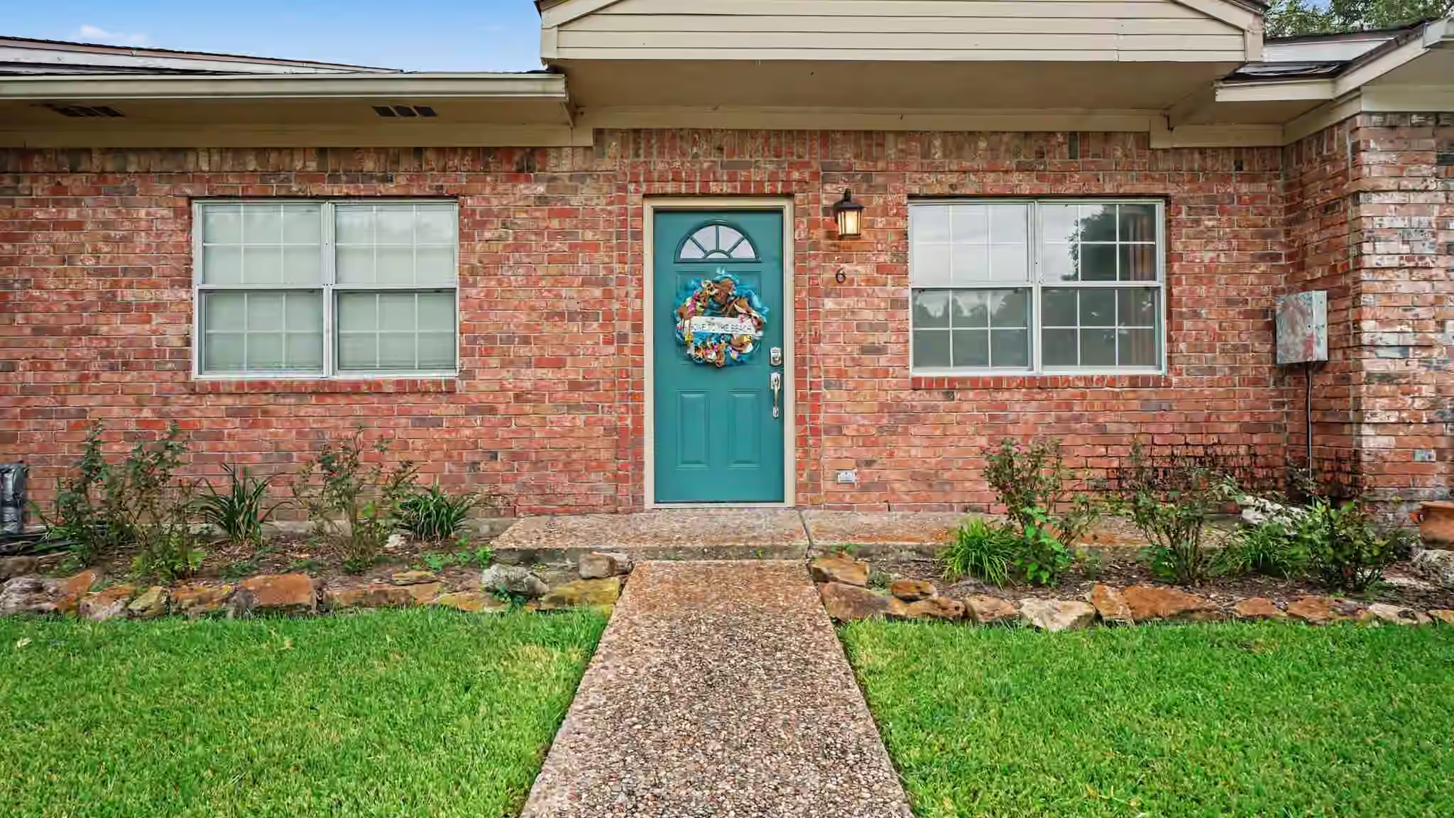 Photo 4 of 1310 E James Street 6, Baytown, TX