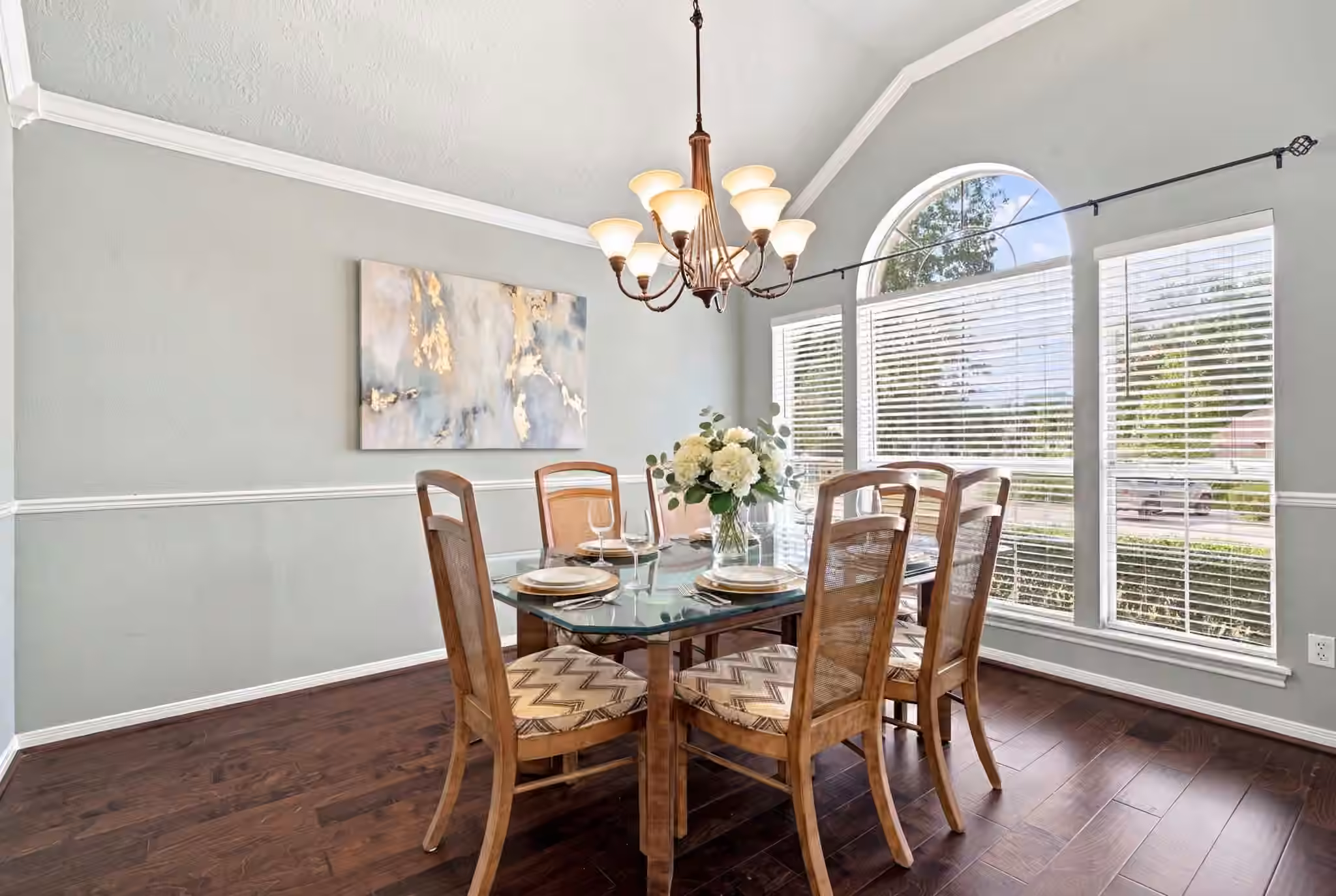 Photo 3 of 101 Lakeside Drive, Conroe, TX
