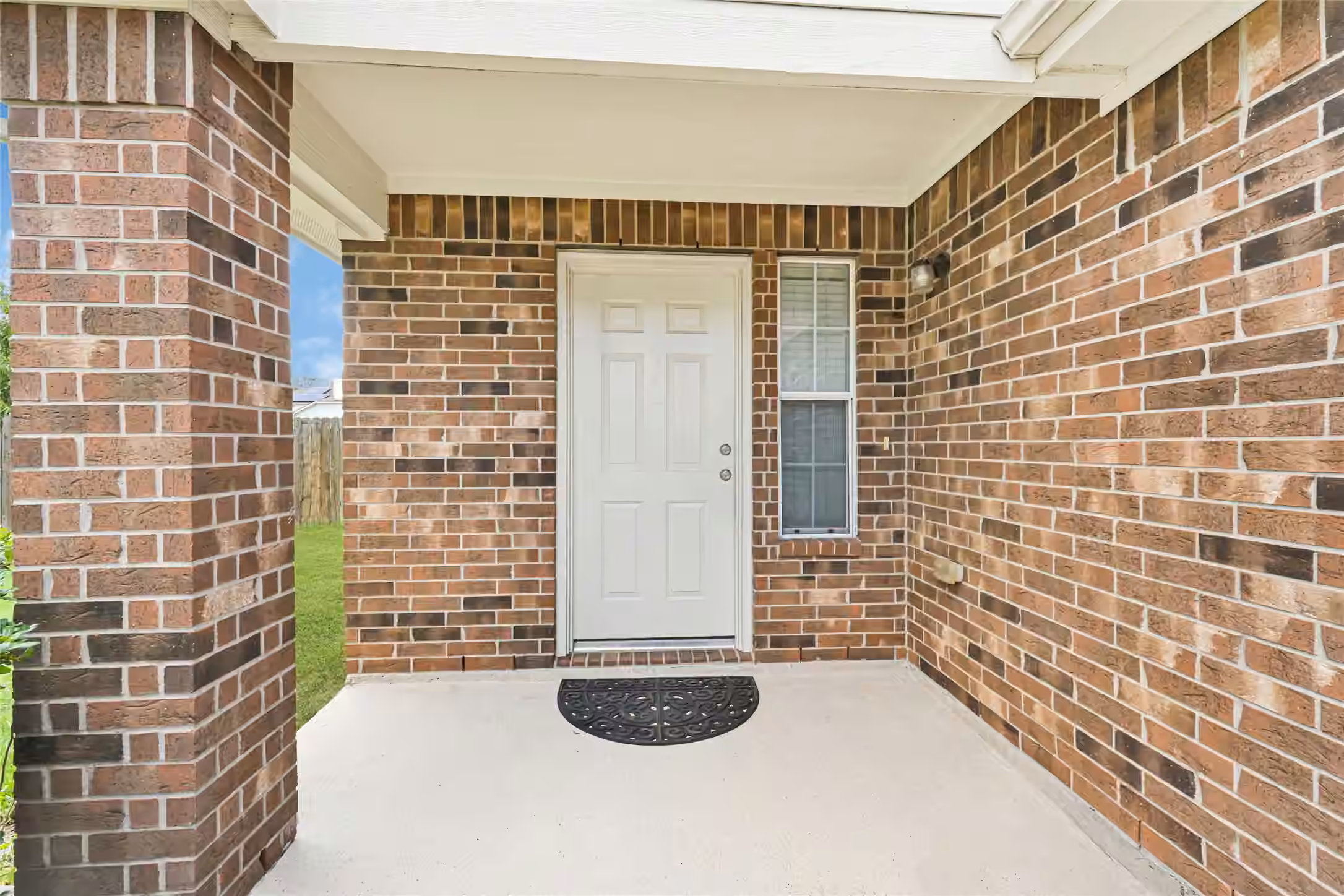 Photo 3 of 1402 Elias Peak Court, Houston, TX