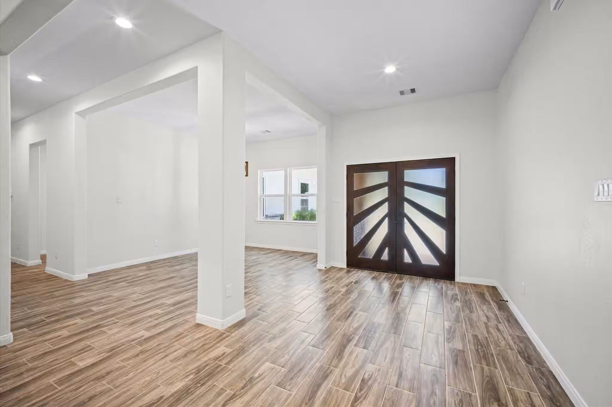 Photo 6 of 4783 W Fork Boulevard, Conroe, TX