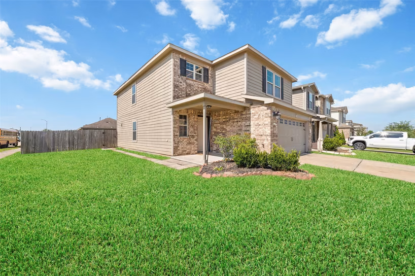 Photo 3 of 6803 Cortenridge Lane, Houston, TX