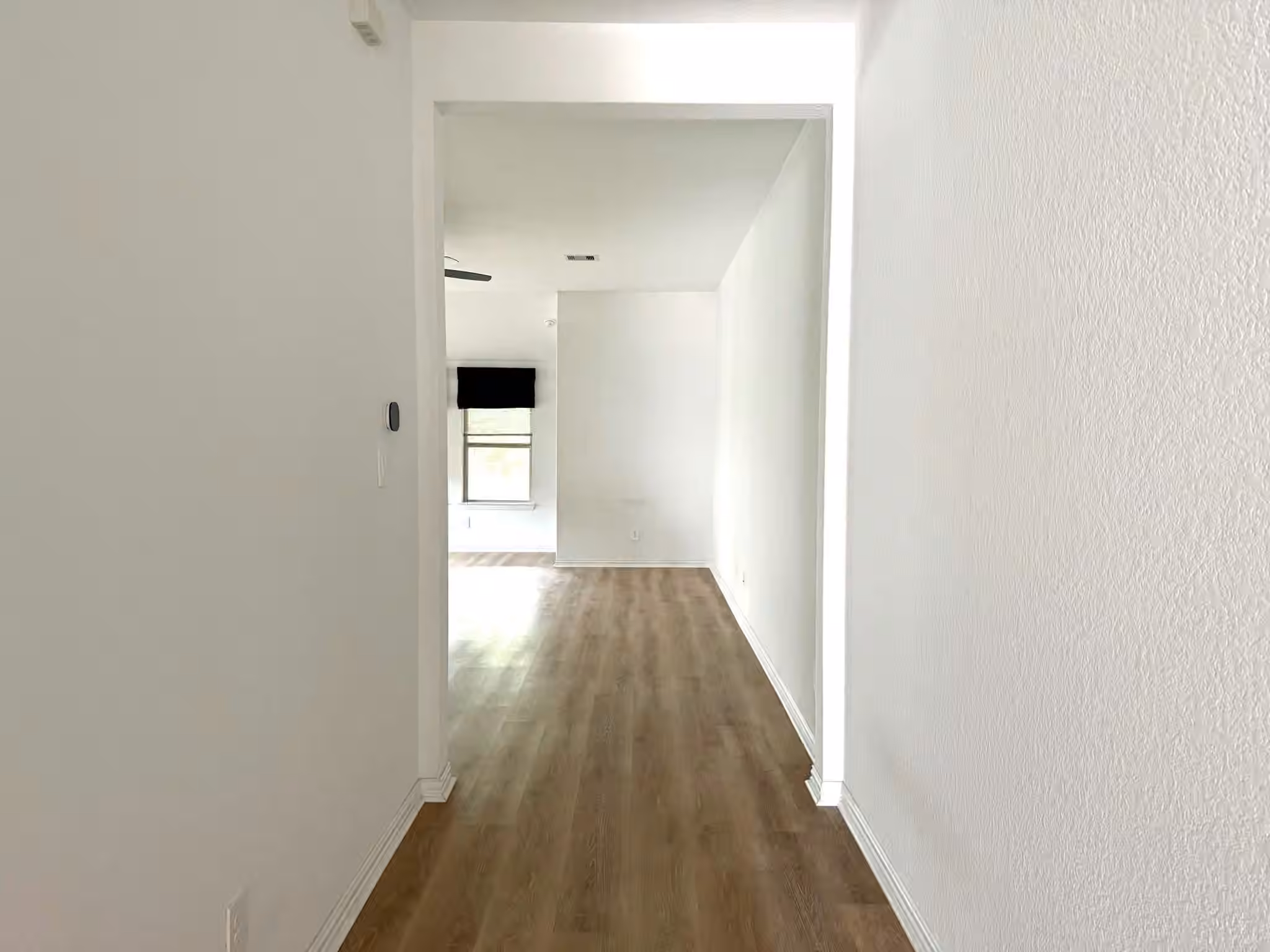 Photo 3 of 240 Scarlet Maple Way, Conroe, TX