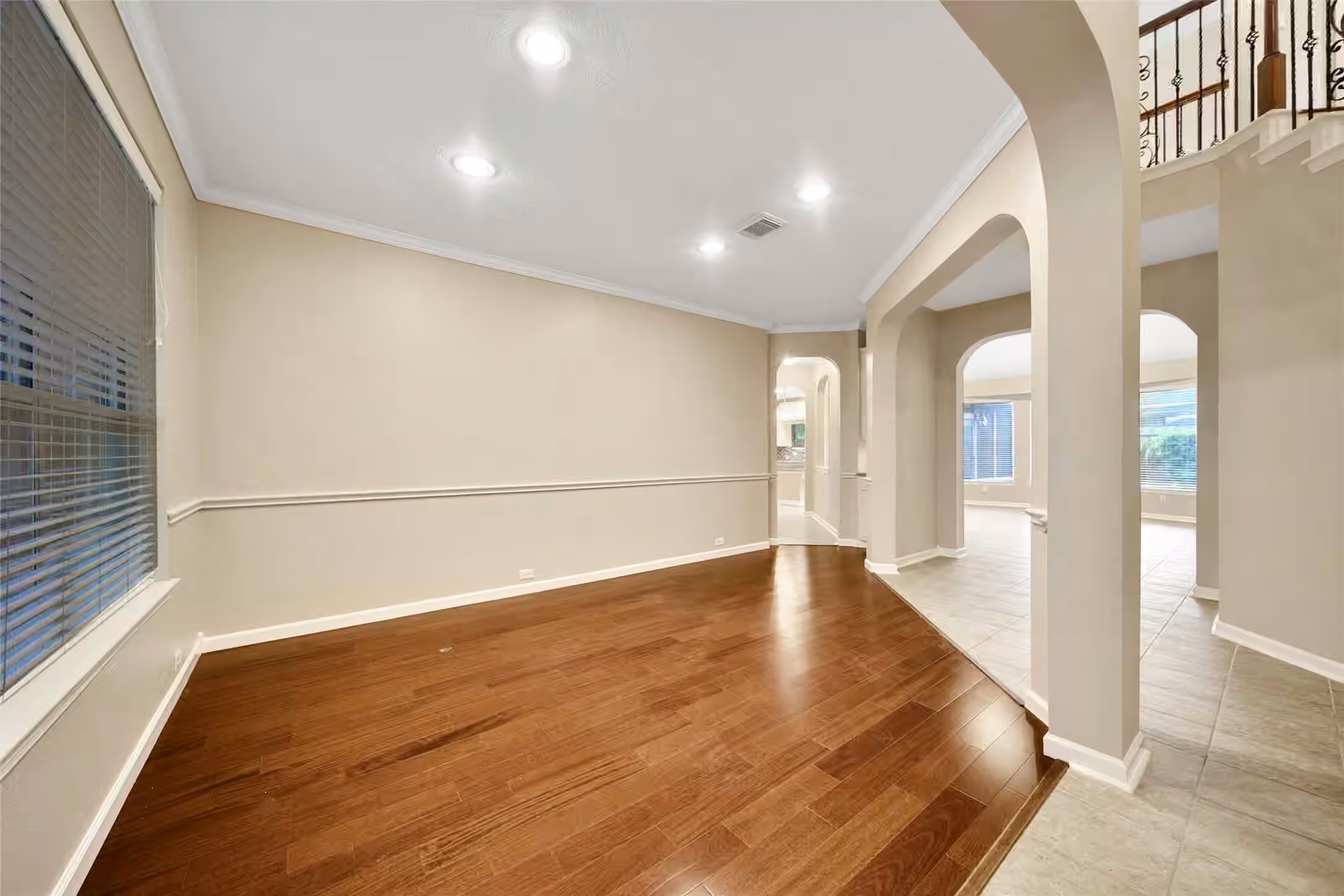 Photo 5 of 6426 Middlelake Court, Katy, TX
