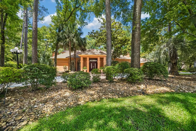 Photo 2 of 2303 Woods Estates Drive, Kingwood, TX