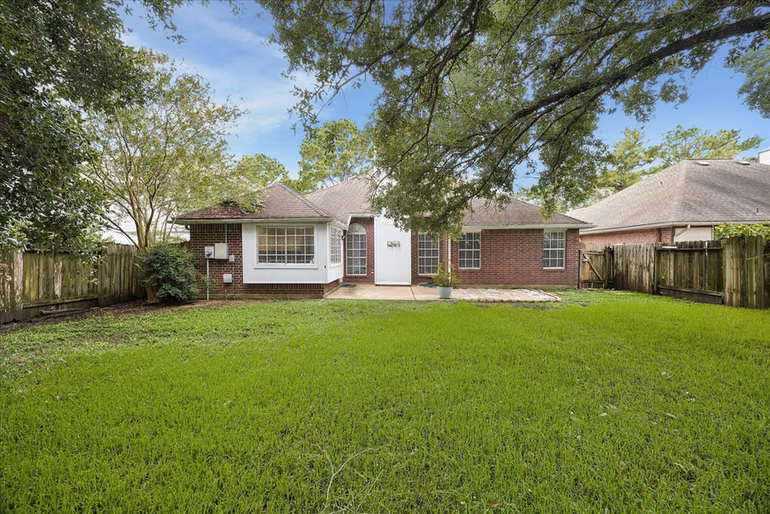 Photo 5 of 15110 Red Cedar Cove Lane, Cypress, TX