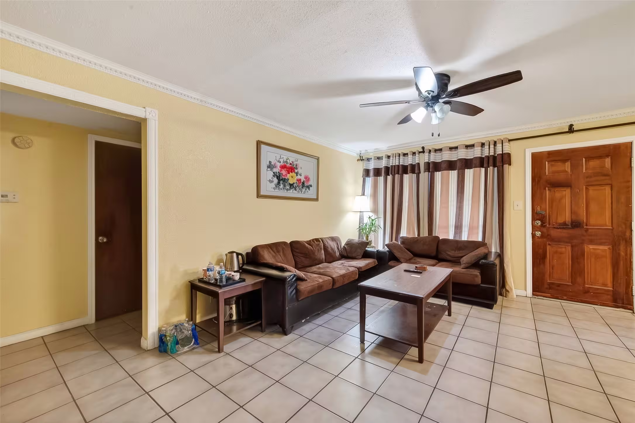 Photo 6 of 6201 Ranchester Drive 4, Houston, TX