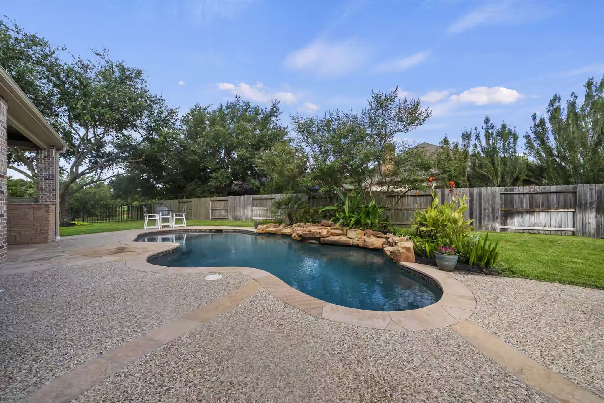 Photo 2 of 18442 S Settlers Shore Drive, Cypress, TX