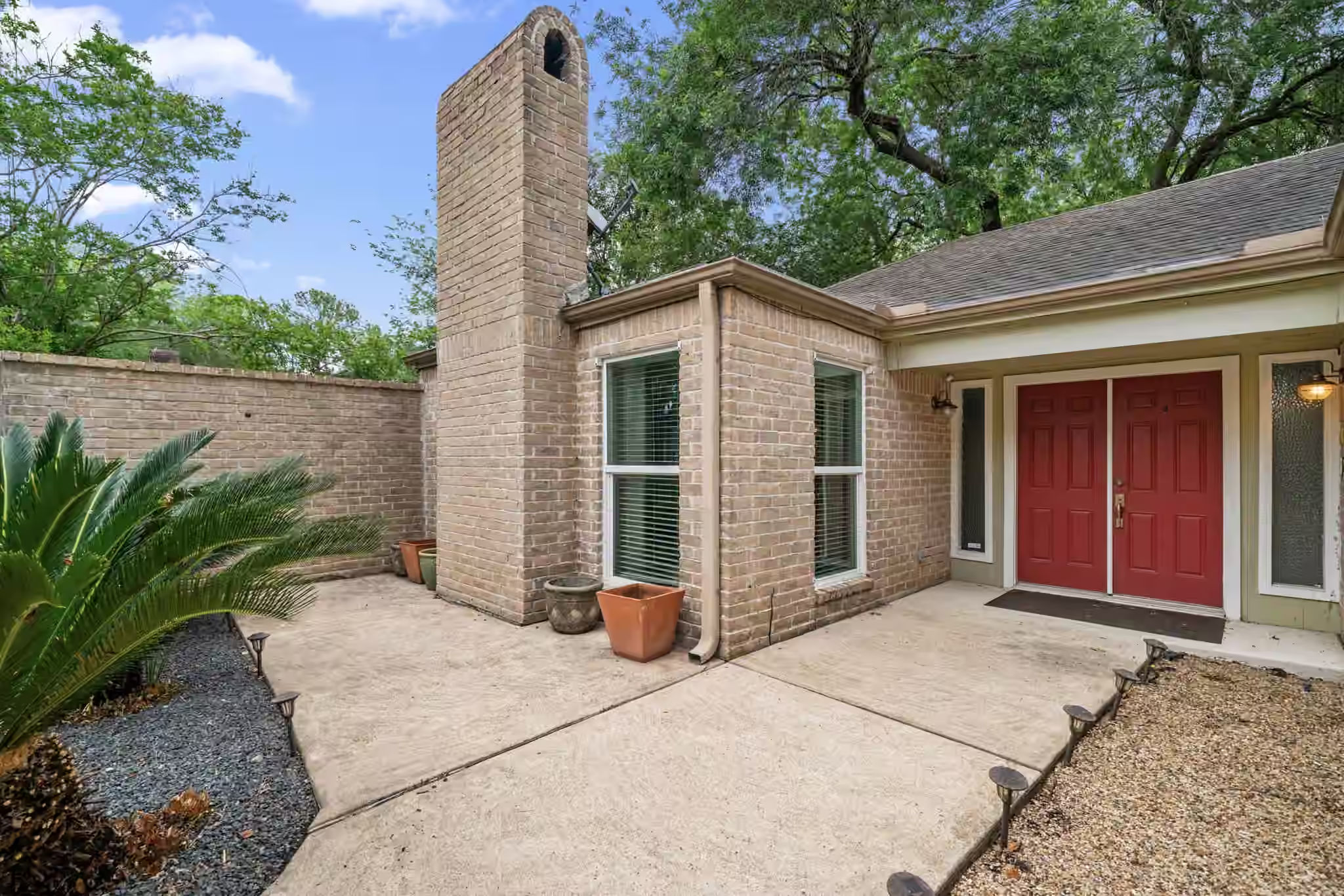Photo 2 of 2103 Cherry Bend Drive, Houston, TX