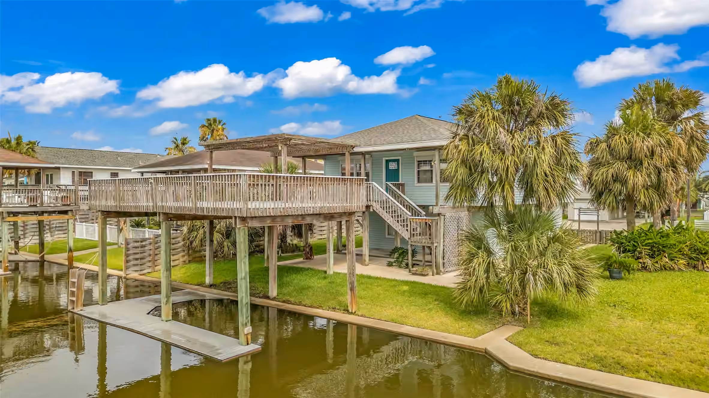 Photo 2 of 16526 Nassau Way, Jamaica Beach, TX
