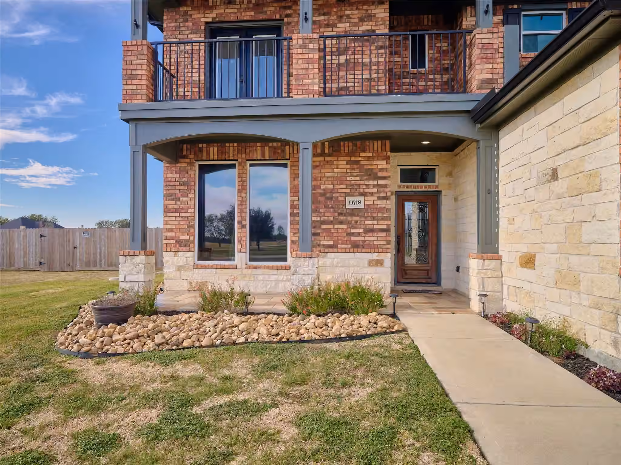 Photo 6 of 11718 Casadores Lane, Needville, TX