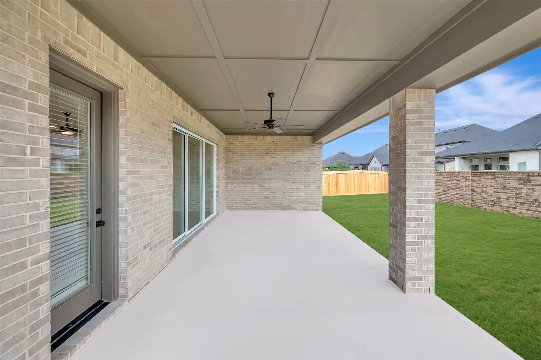 Photo 7 of 20507 Via Mimosa Drive, Cypress, TX