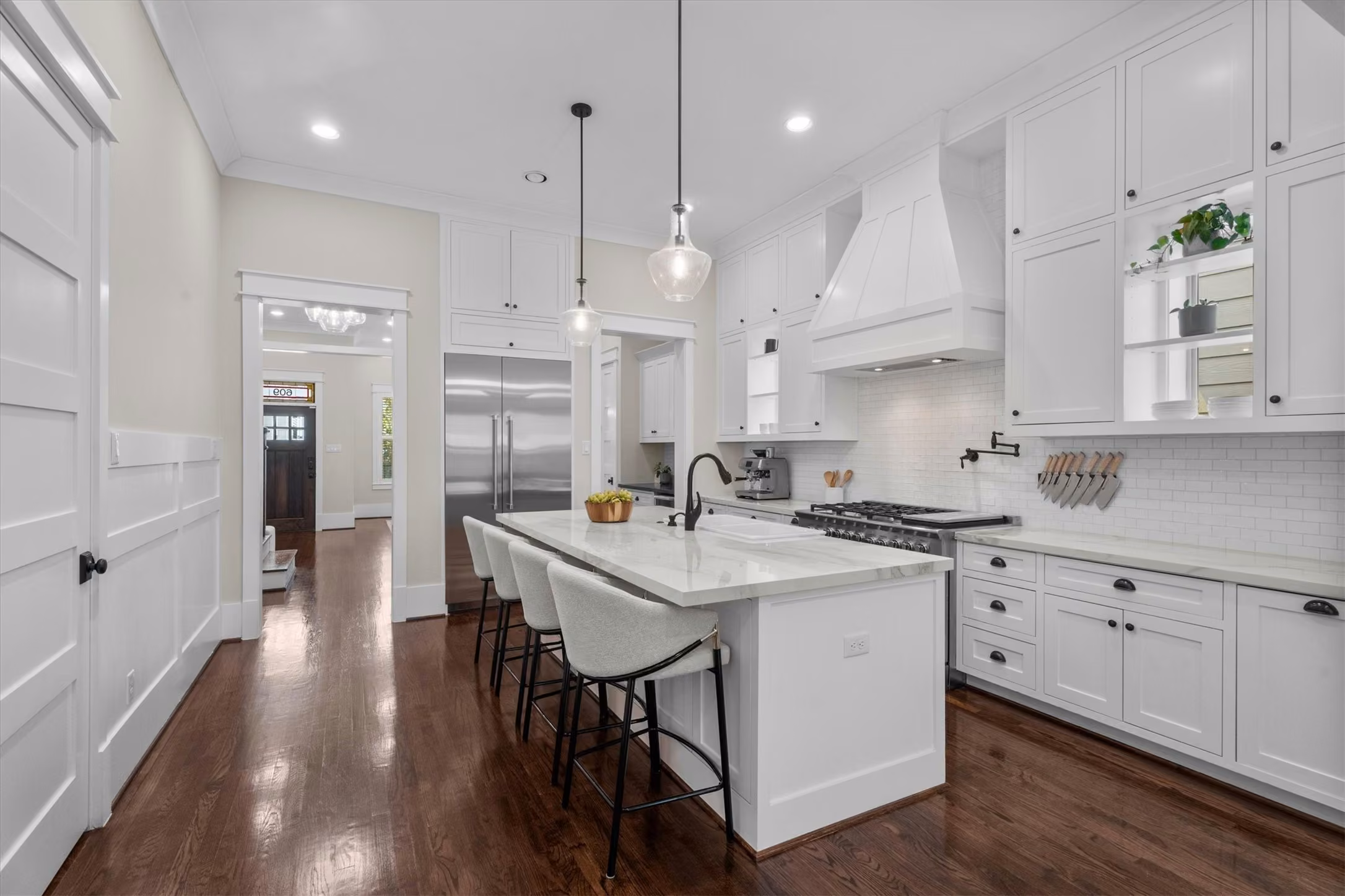Photo 2 of 609 Allston Street, Houston, TX