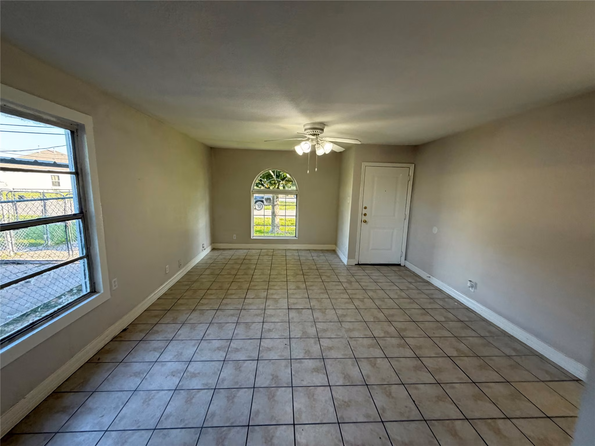 Photo 2 of 7410 Dallas Street, Houston, TX