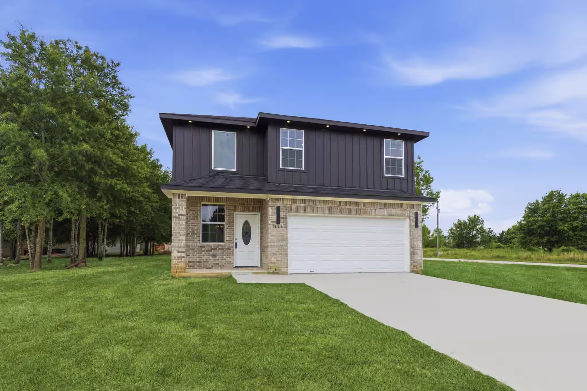 Photo 4 of 1544 County Road 3548, Cleveland, TX