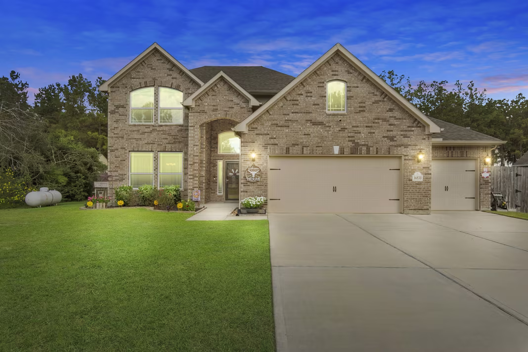 Photo of 16533 Aransas Street, Conroe, TX 77303