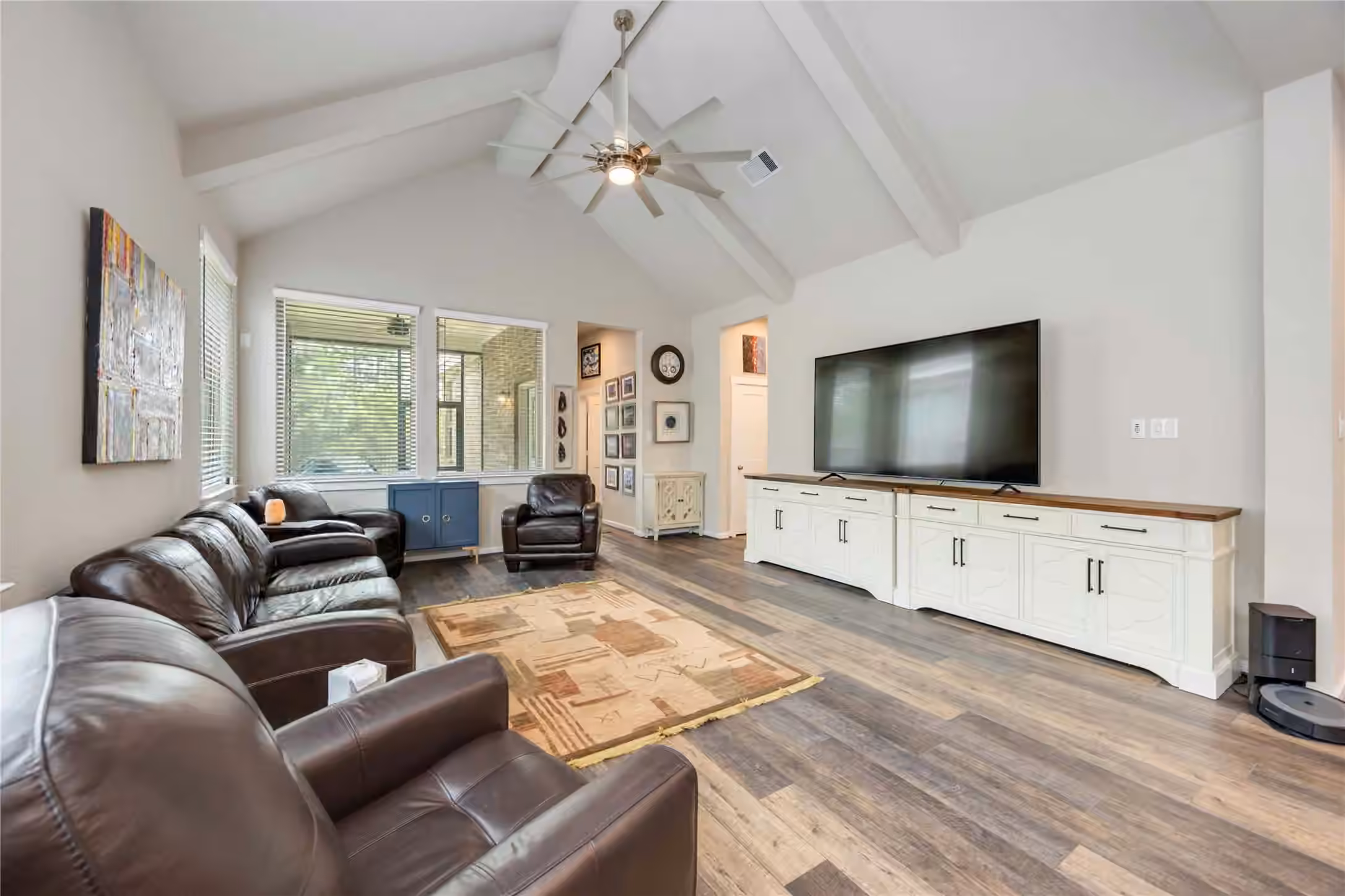 Photo 5 of 9816 Preserve Way, Conroe, TX