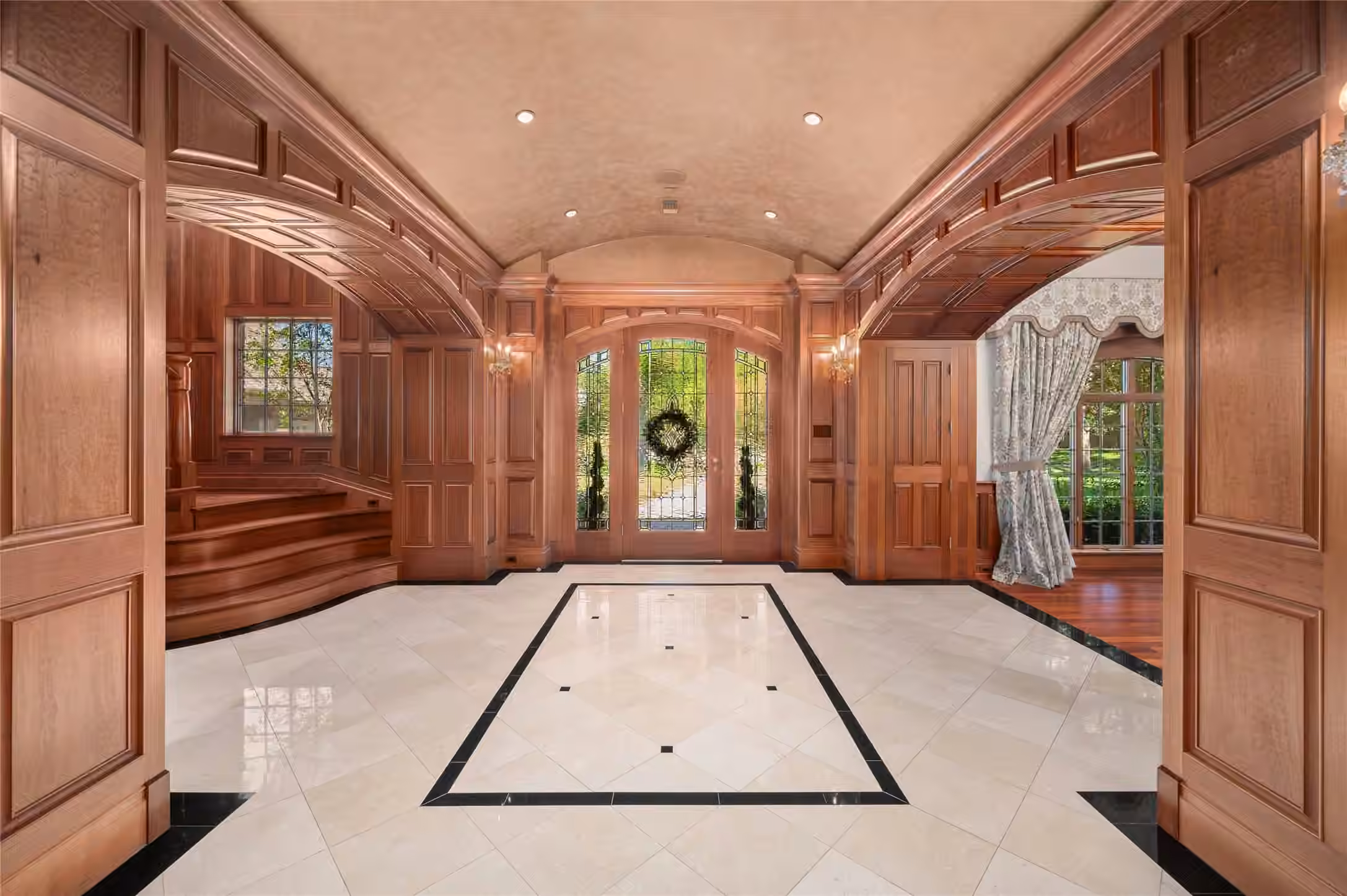 Photo 2 of 1802 Forest Gate Circle, Sugar Land, TX