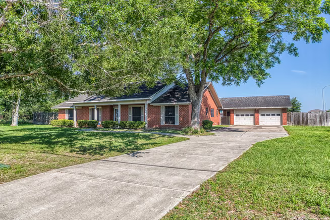 Photo of 1687 Eagle Lake Road, Sealy, TX 77474