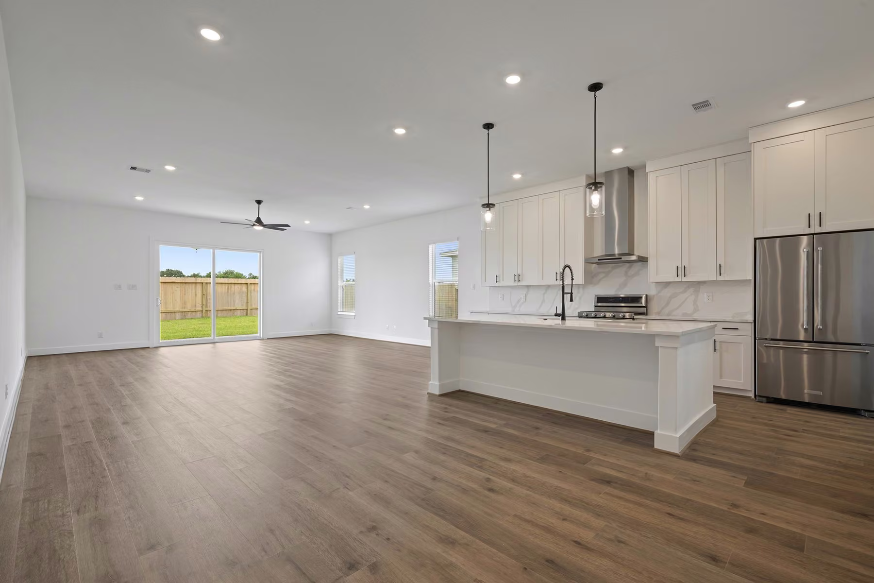 Photo 5 of 1808 Drover Lane, Rosenberg, TX