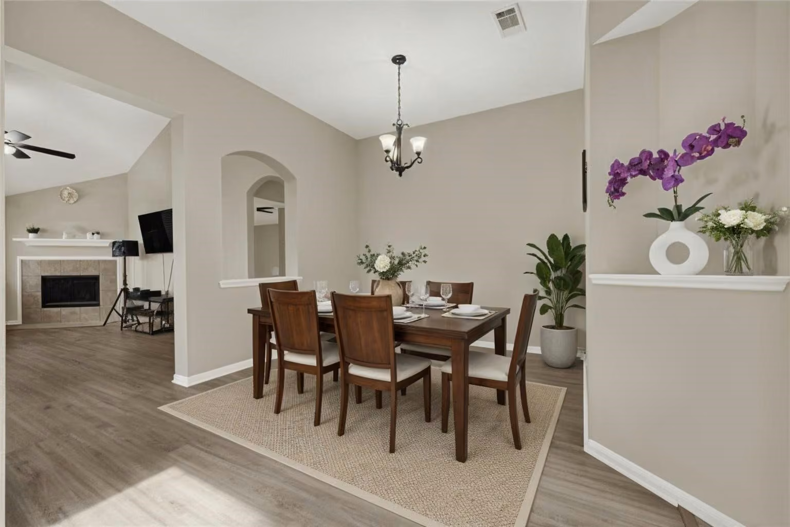 Photo 7 of 8123 Solara Bend, Houston, TX
