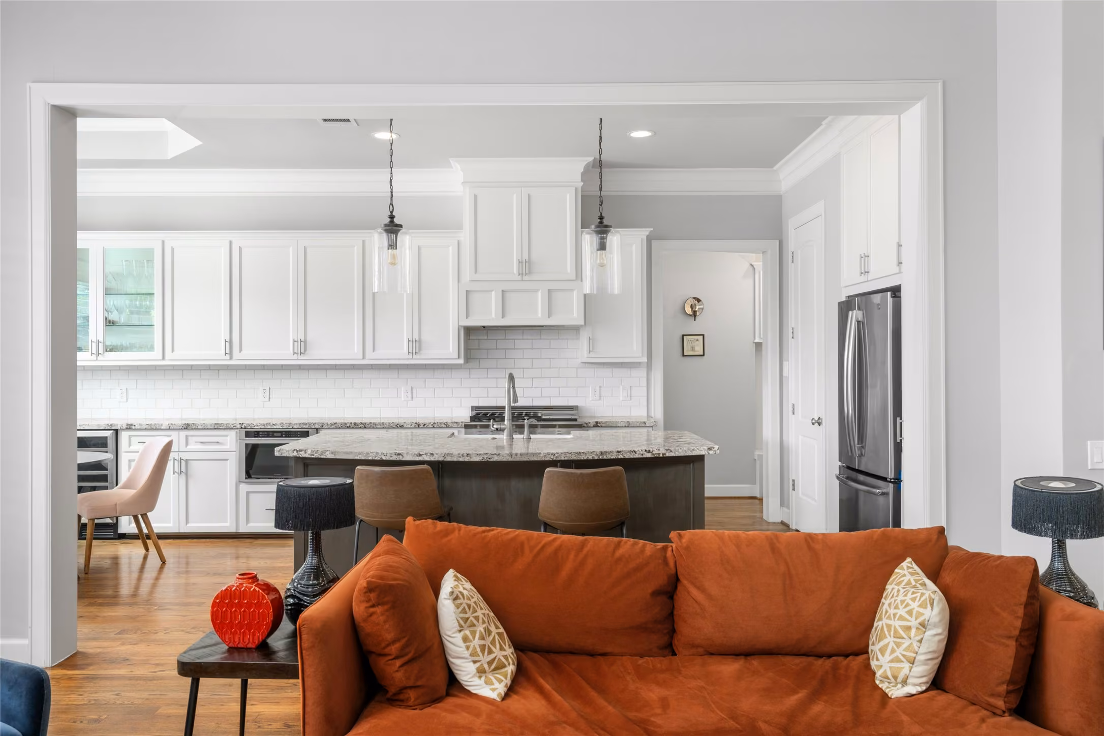 Photo 6 of 1631 Du Barry Lane, Houston, TX