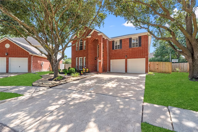 Photo 3 of 17611 Morning Dawn Court, Houston, TX