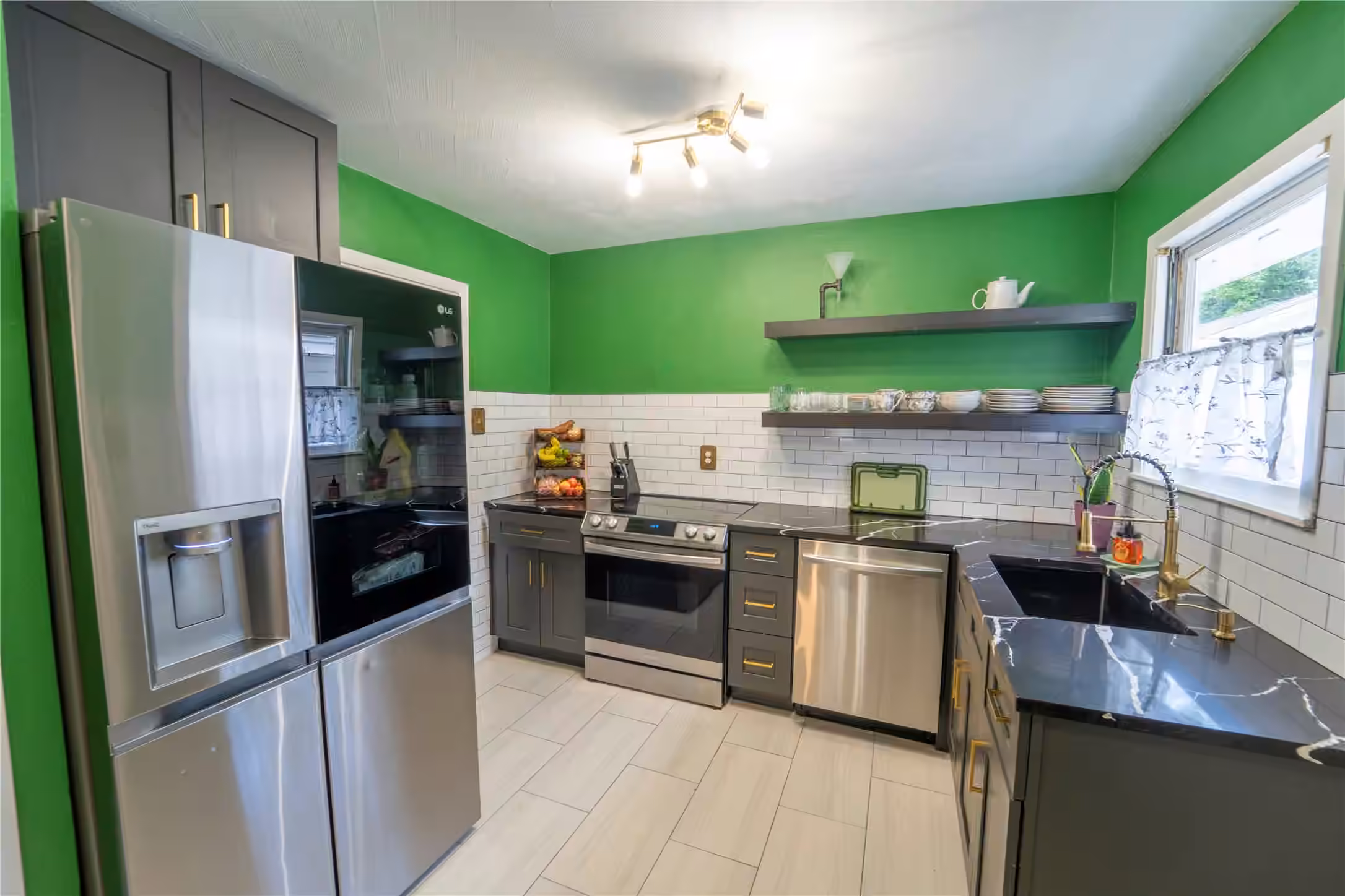 Photo 6 of 1101 Orange Street, La Marque, TX