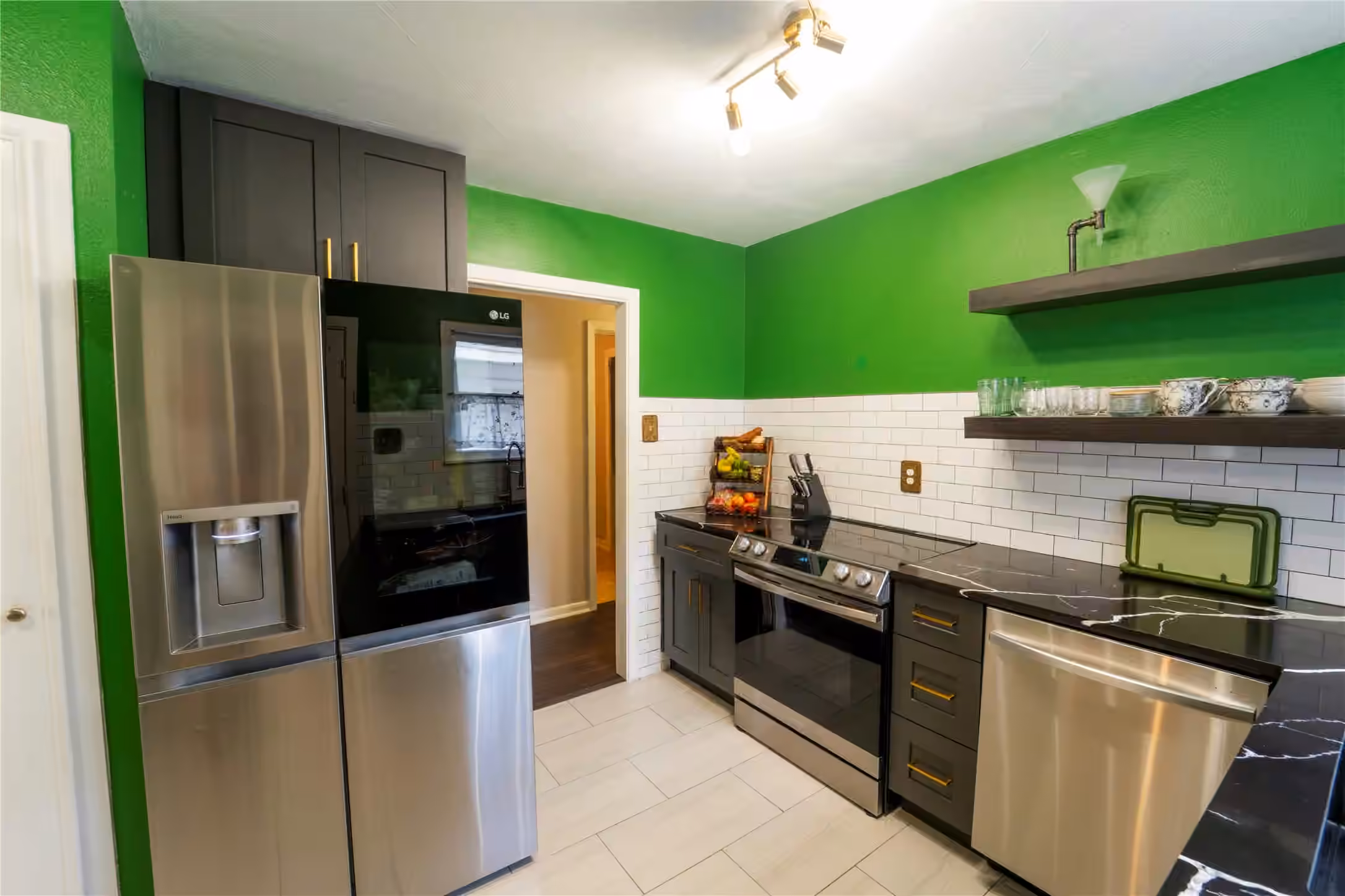 Photo 7 of 1101 Orange Street, La Marque, TX