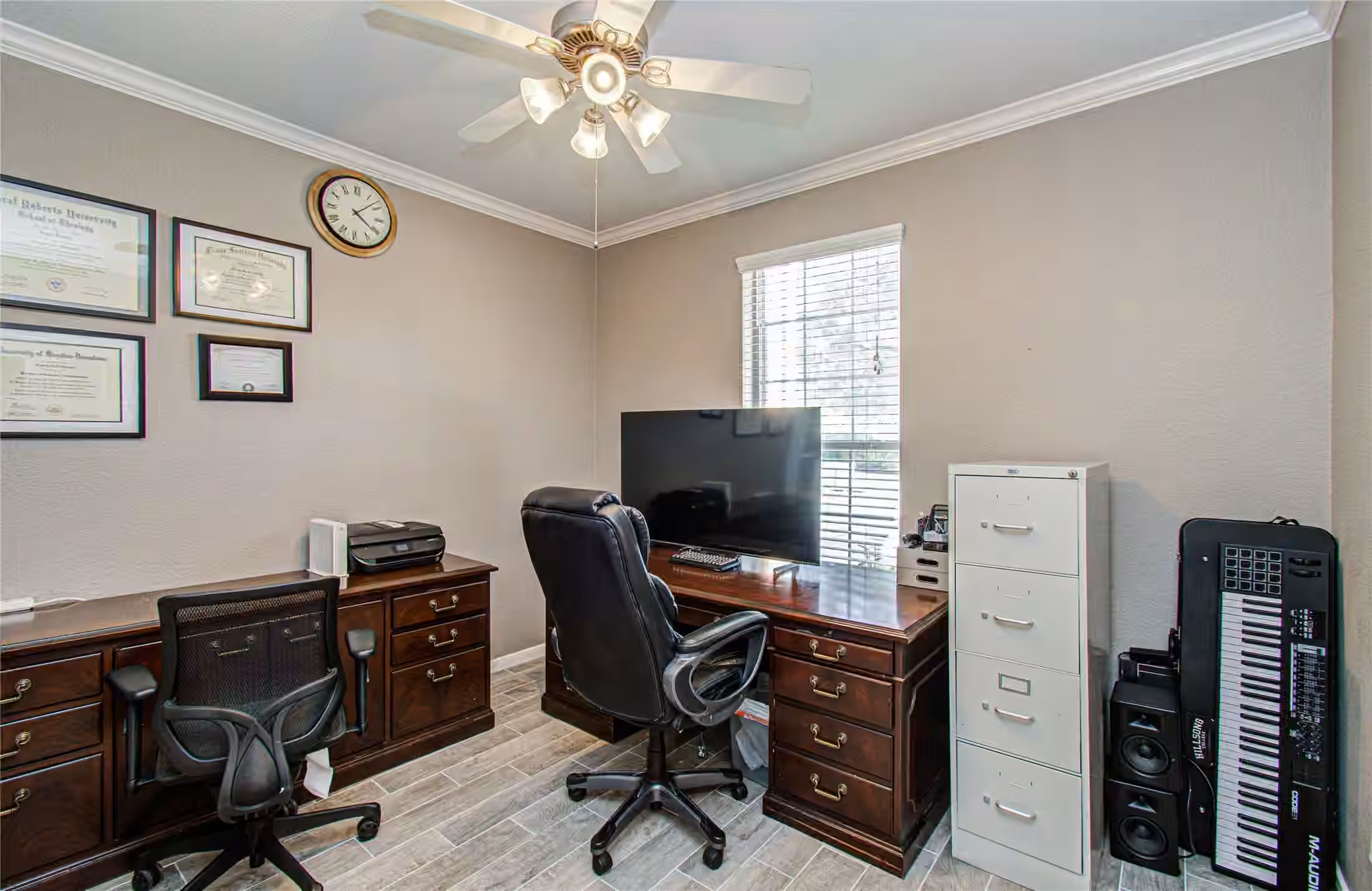 Photo 6 of 105 Hawke Bay Lane, Friendswood, TX