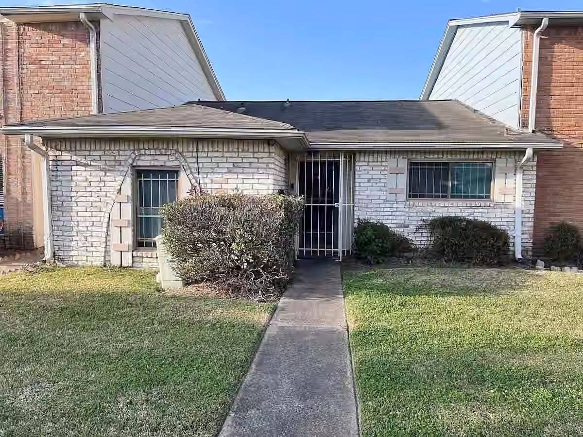 Photo of 6439 S Briar Bayou Drive, Houston, TX 77072