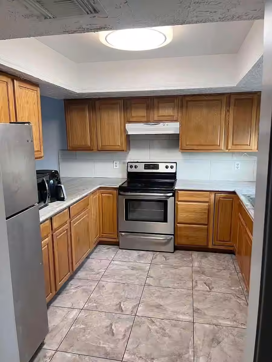 Photo 5 of 6439 S Briar Bayou Drive, Houston, TX