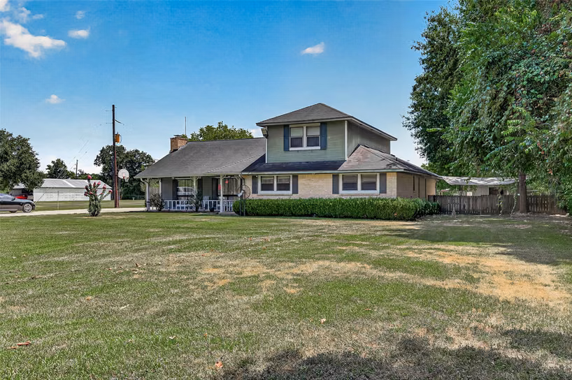 Photo 4 of 15619 MCCearley drive, Cypress, TX