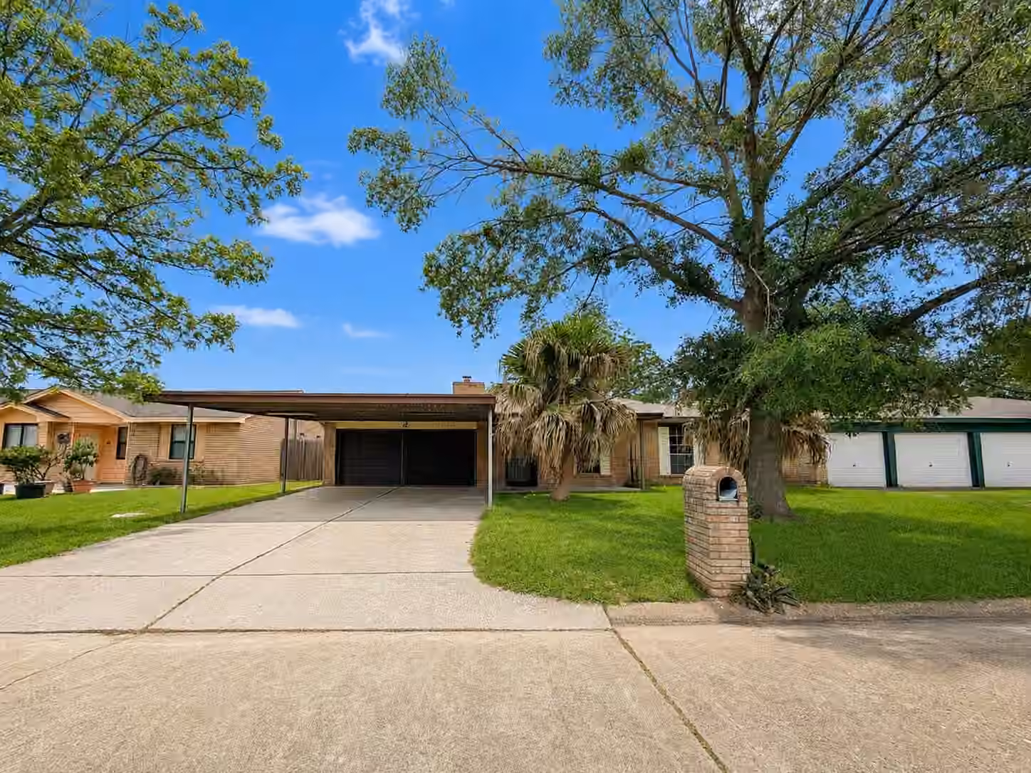 Photo of 726 Stonyridge Street, Channelview, TX