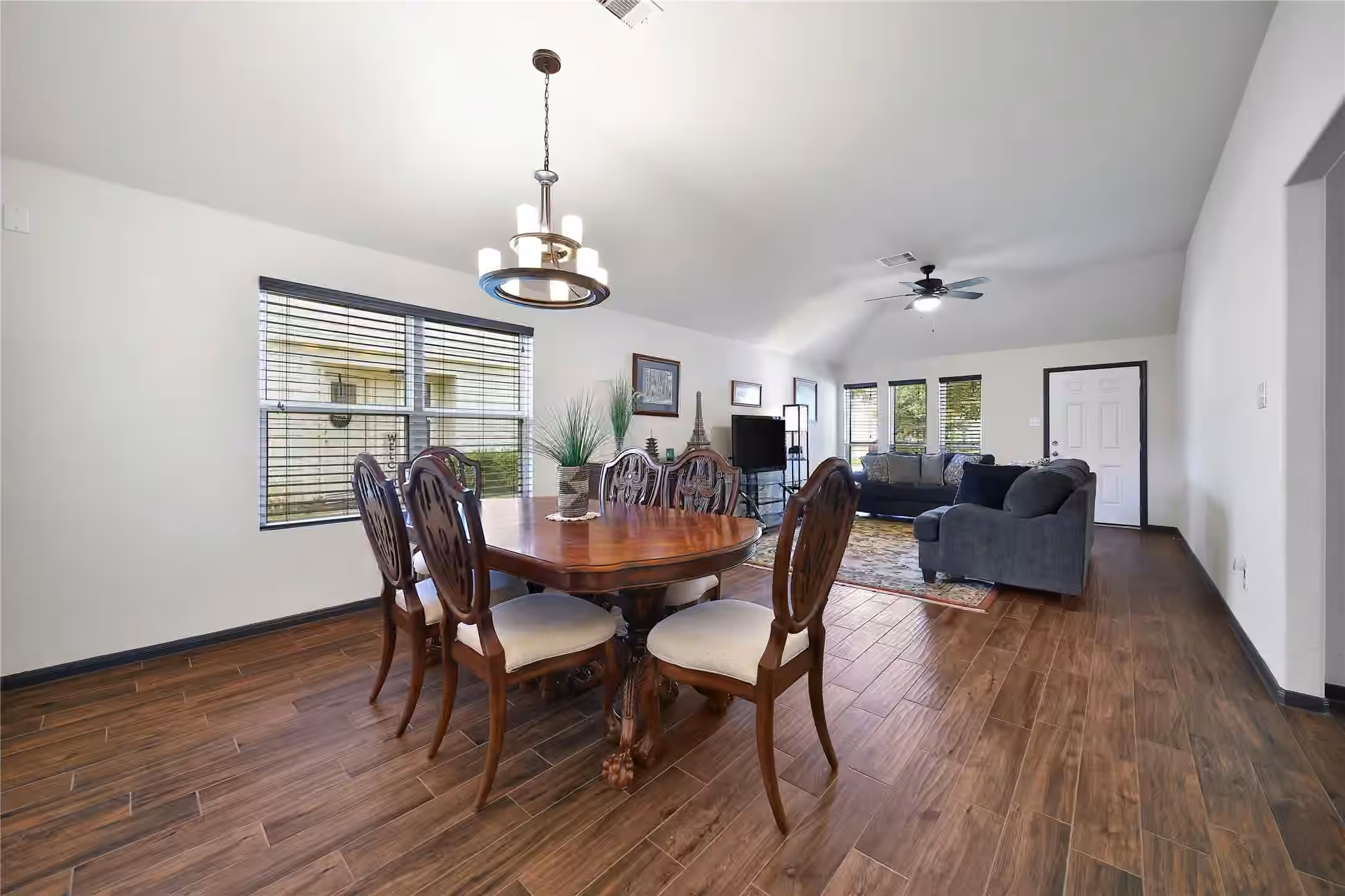 Photo 6 of 16771 N Rail Drive, Conroe, TX