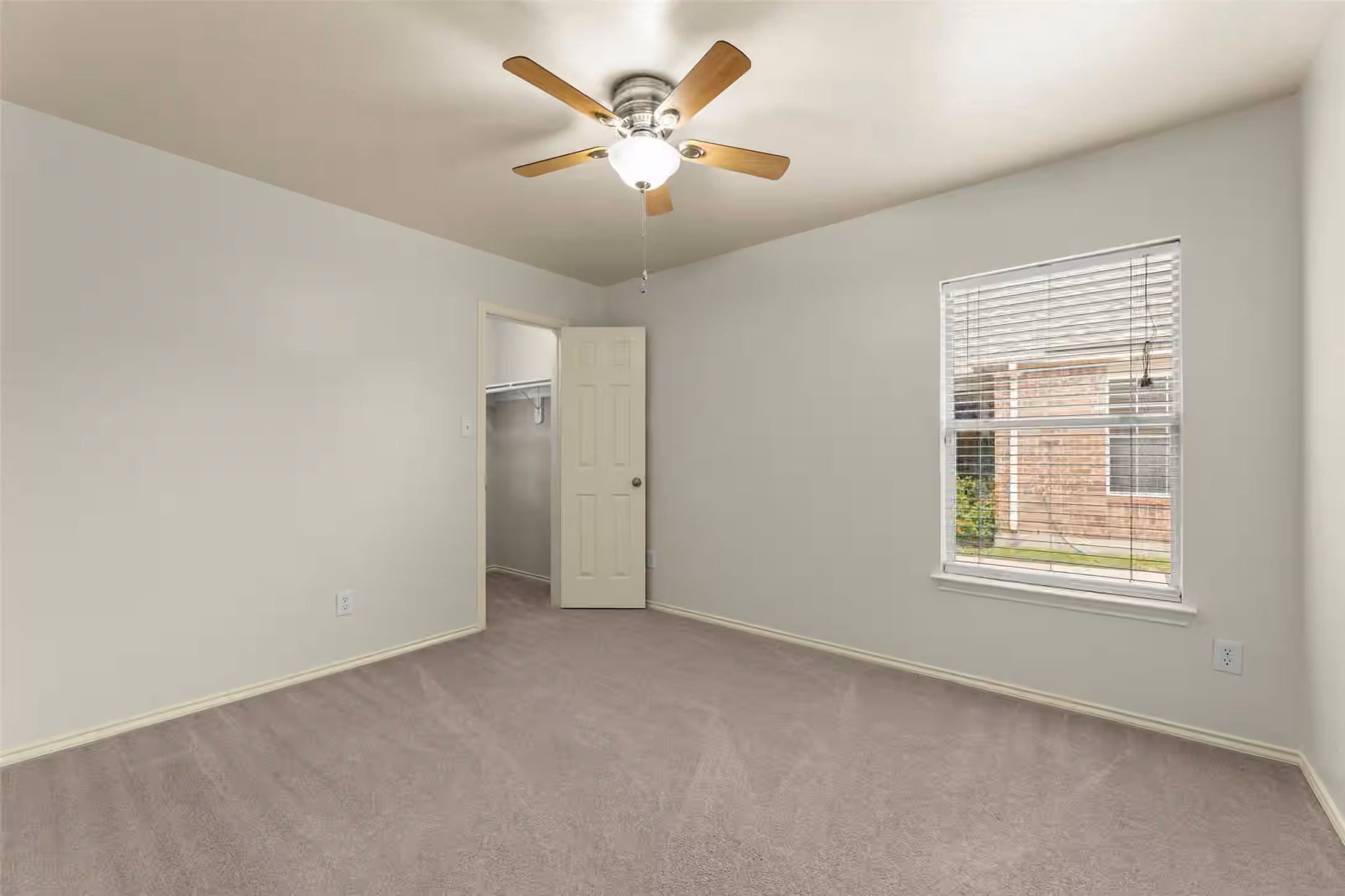 Photo 6 of 1526 Martin Lake Drive, Richmond, TX