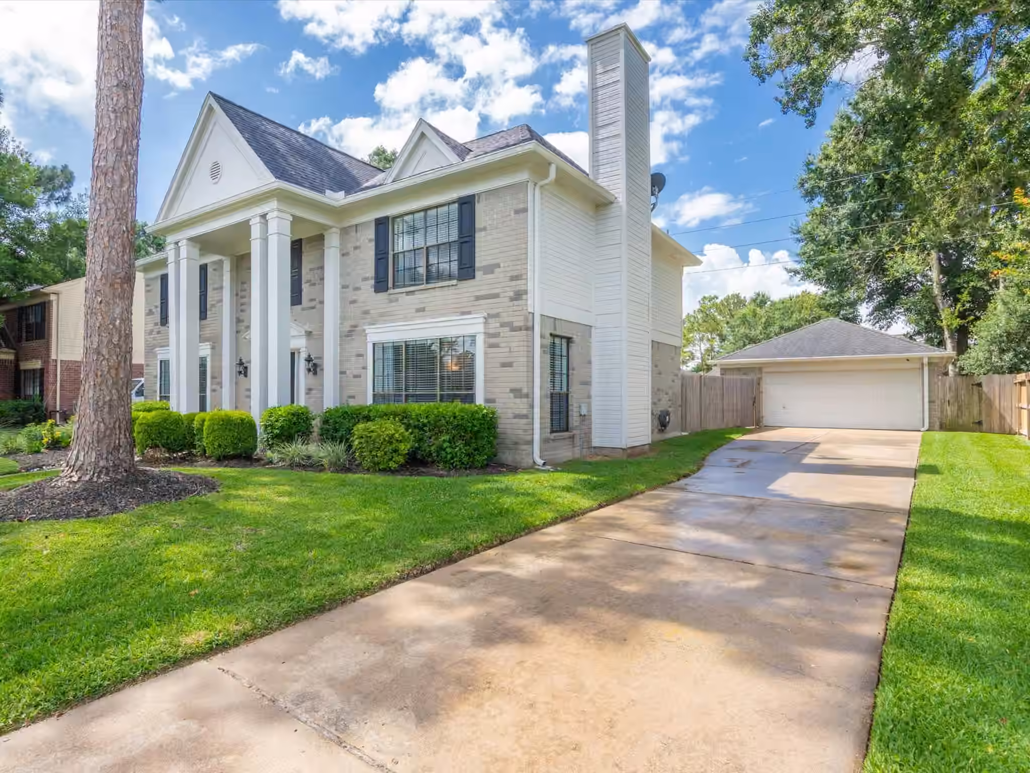 Photo 4 of 22939 Provincial Boulevard, Katy, TX