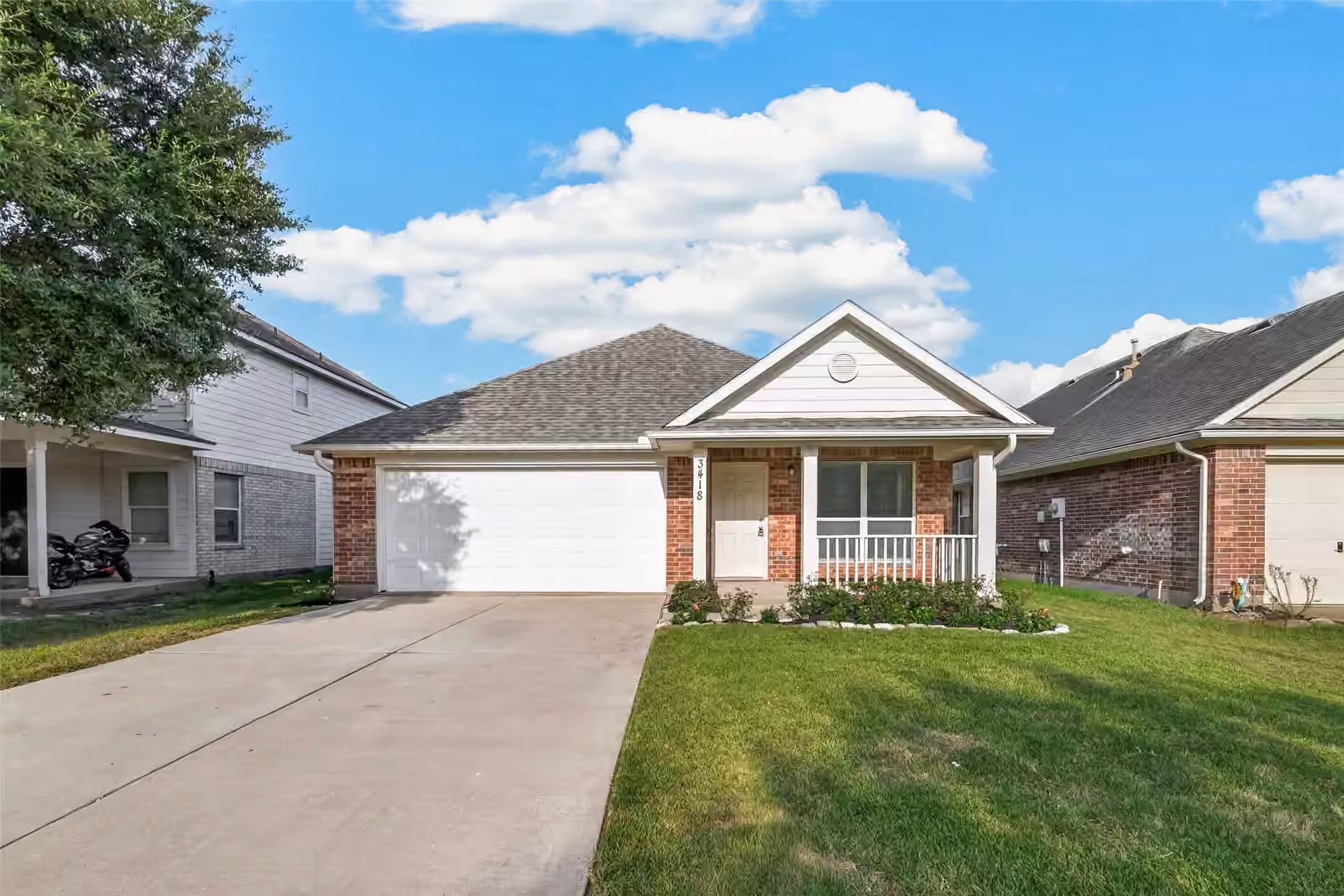 Photo 3 of 3418 W Rainmill Drive, Katy, TX