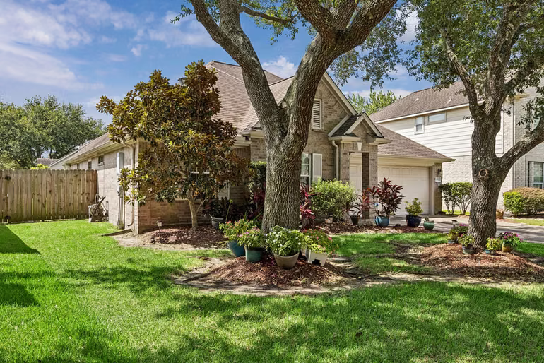 Photo 3 of 2112 Bristol Breeze Lane, League City, TX