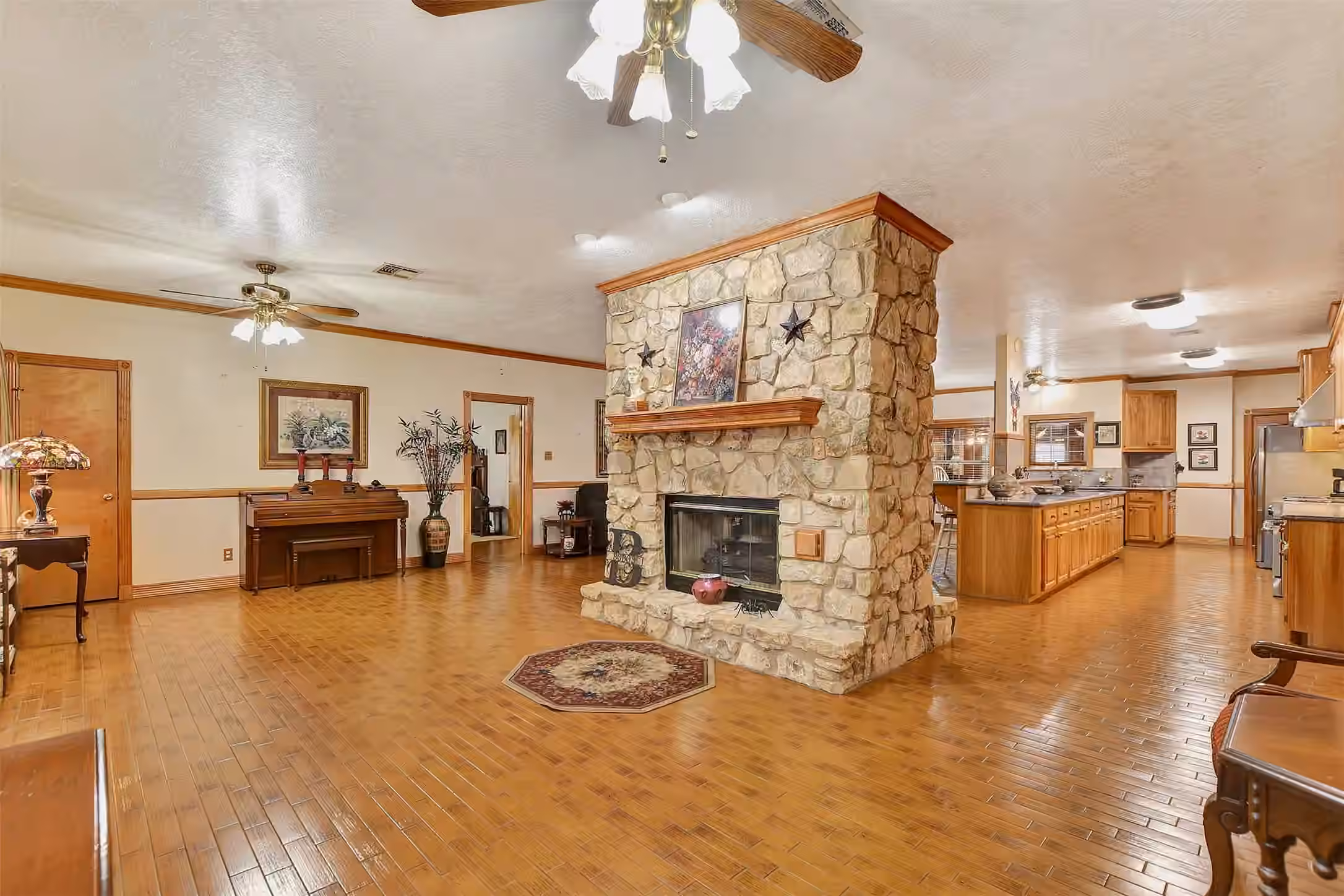 Photo 5 of 9310 S Business 6, Navasota, TX