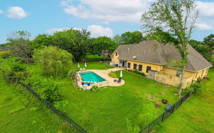 Photo 2 of 10863 Bourbon Street, Willis, TX