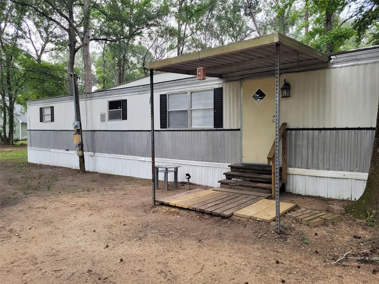 Photo of 15536 Firetower Road, Conroe, TX