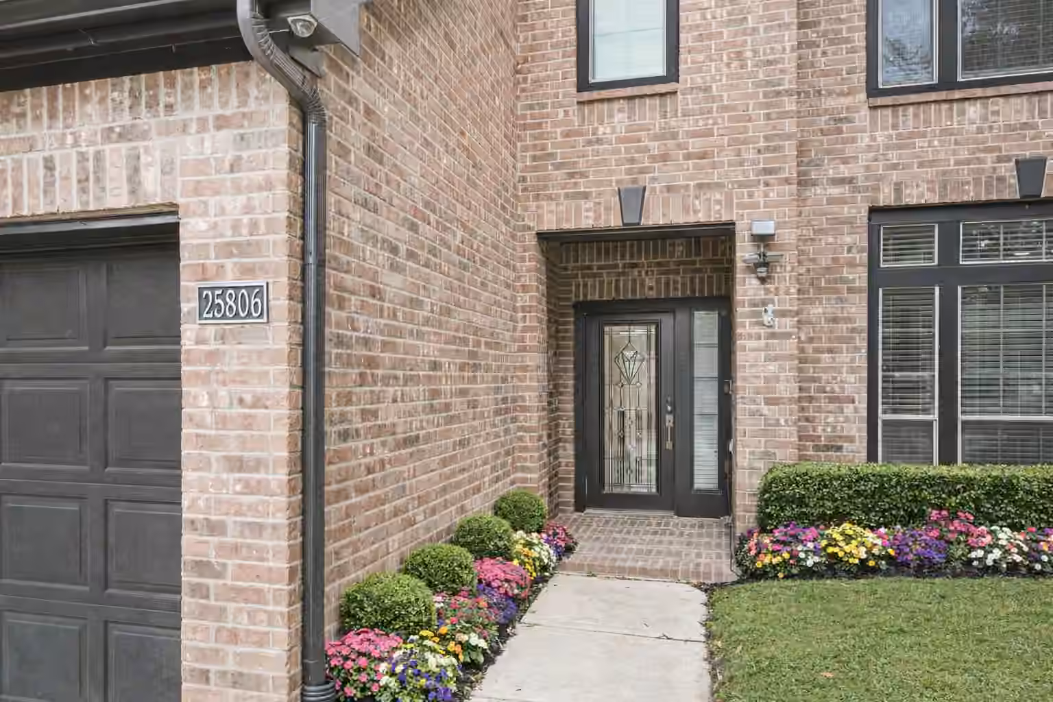 Photo 3 of 25806 Palmdale Estate Drive, Richmond, TX