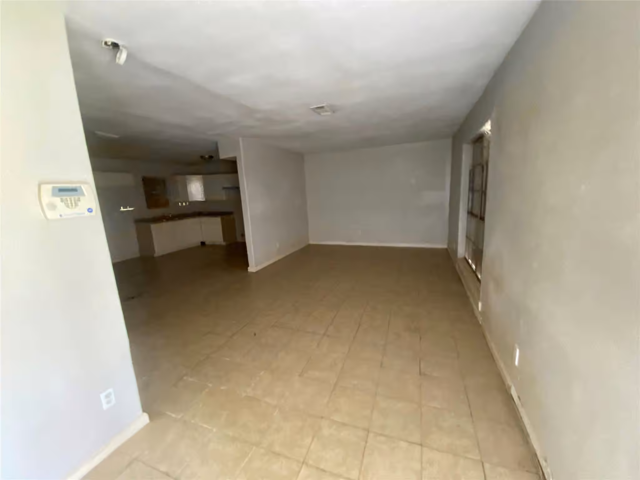 Photo 2 of 3704 Seabrook Street, Houston, TX
