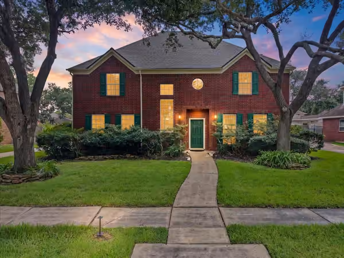 Photo 2 of 11807 Mighty Redwood Drive, Houston, TX
