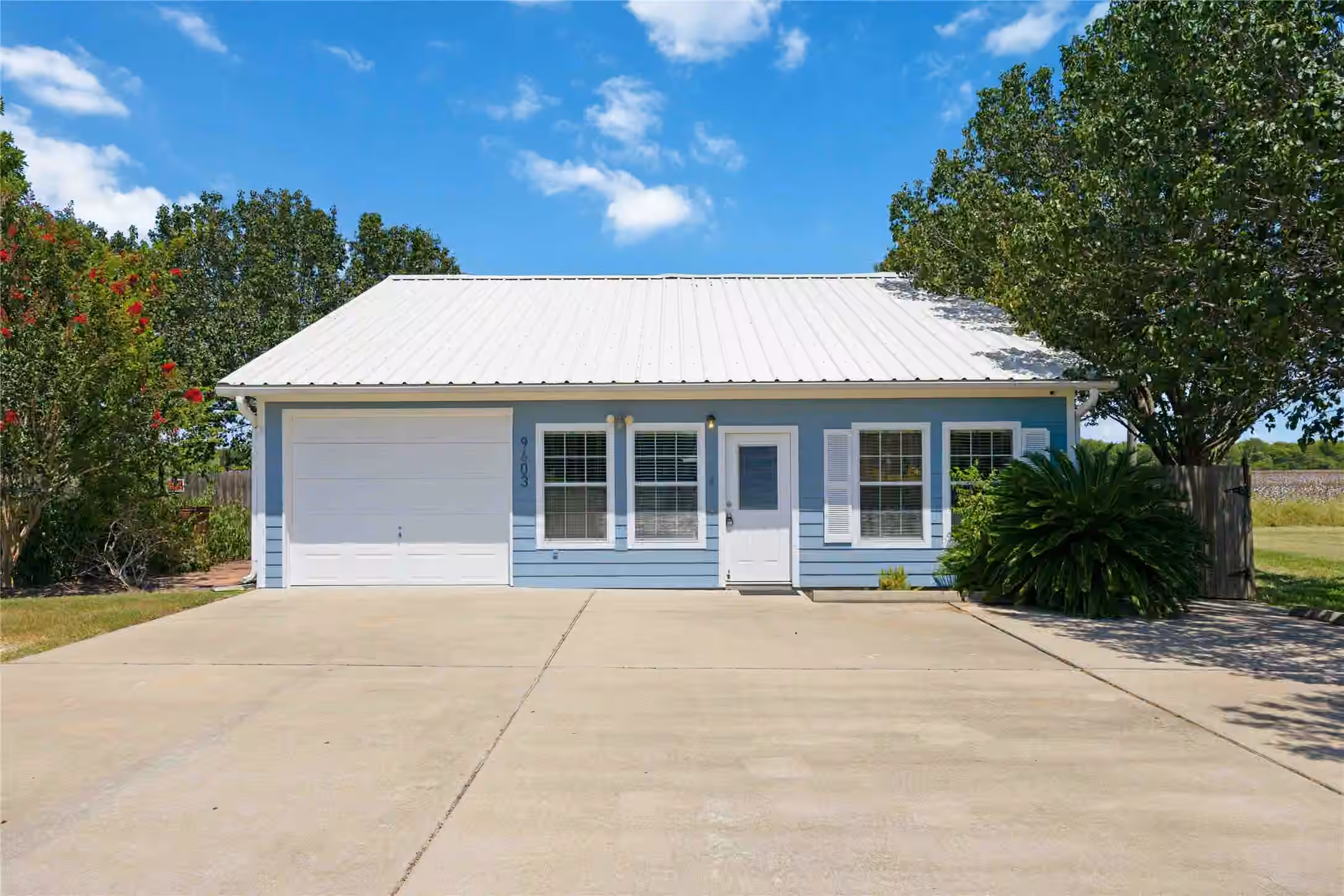 Photo of 9603 Surrey Lane, Richmond, TX 77469