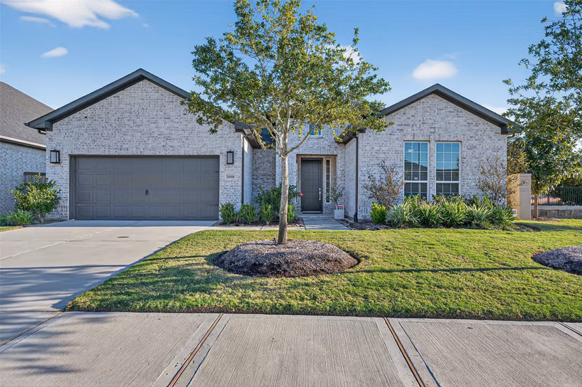 Photo of 28939 Shady Grove Lane, Fulshear, TX