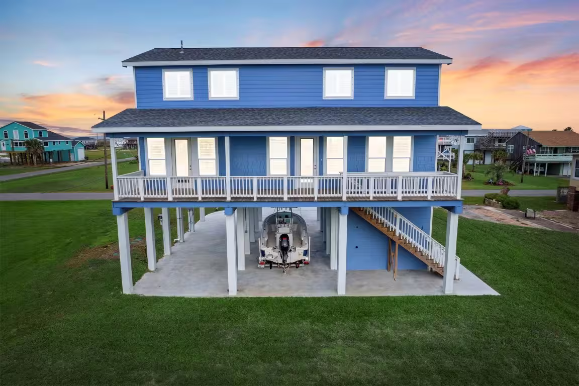 Photo 2 of 23401 4th Avenue, Galveston, TX