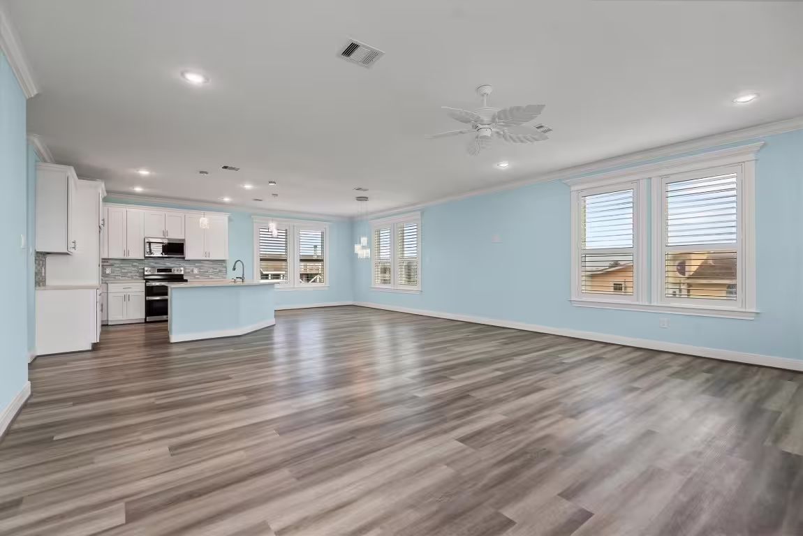 Photo 4 of 23401 4th Avenue, Galveston, TX
